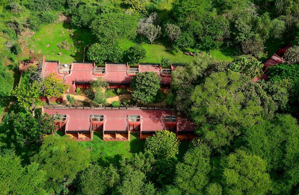Amboseli Serena Safari Lodge מראה חיצוני תמונה