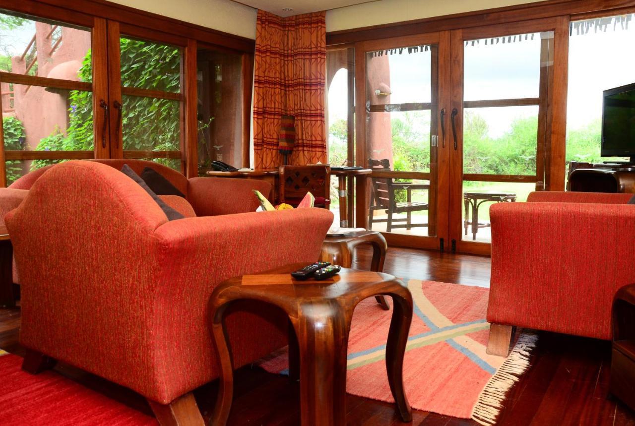 Amboseli Serena Safari Lodge מראה חיצוני תמונה
