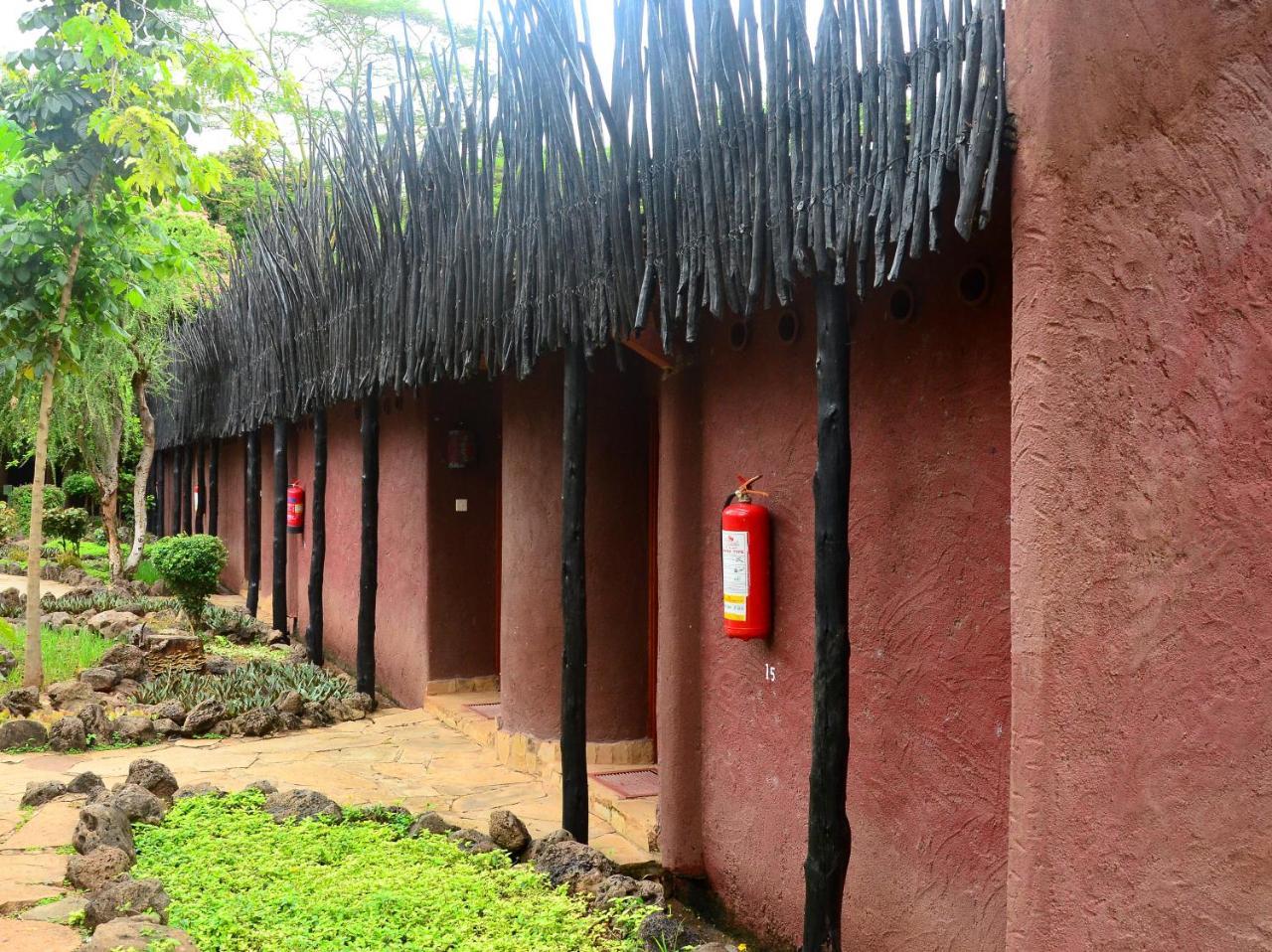 Amboseli Serena Safari Lodge מראה חיצוני תמונה