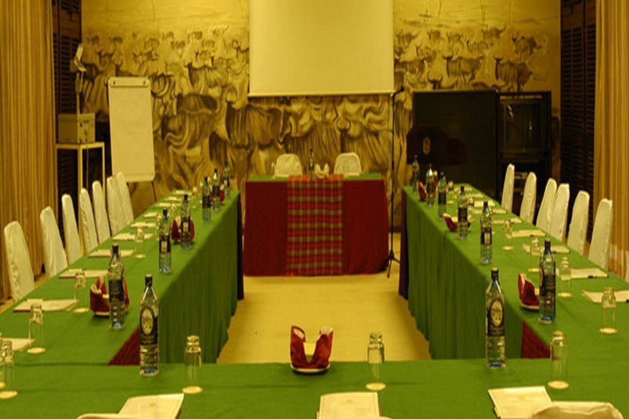Amboseli Serena Safari Lodge מראה חיצוני תמונה